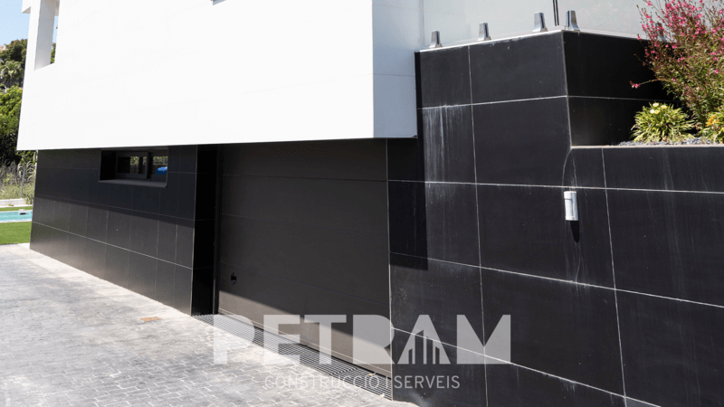 petram-castelldefels-garaje-premium